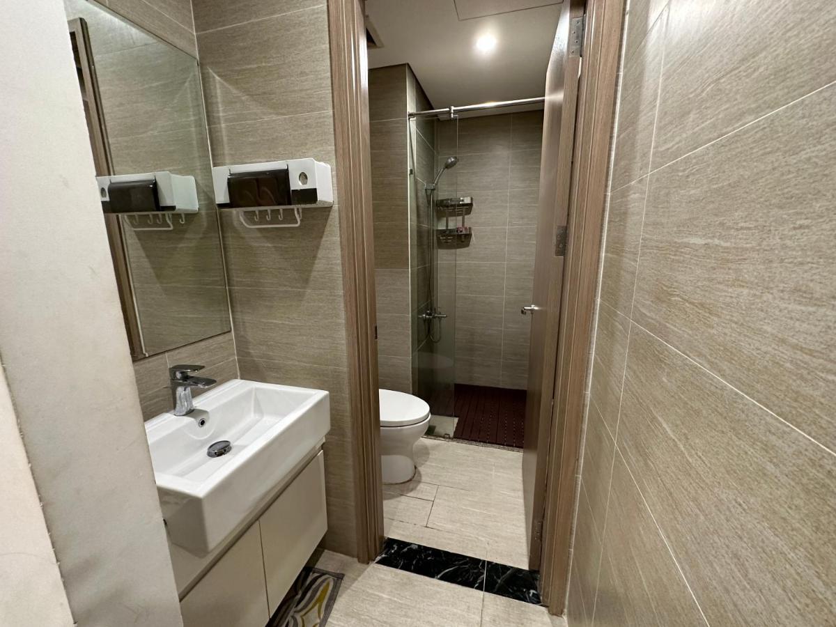 Can Ho 2Pn Day Du Tien Nghi-Vinhomes Grand Park Quan 9 Go Cong Exterior photo